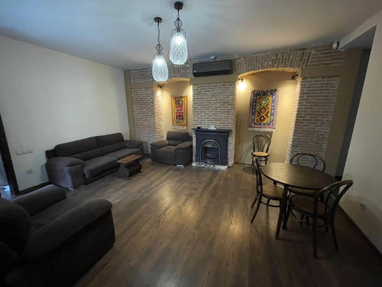 Apartment Tamarioni Tbilisi Exterior photo